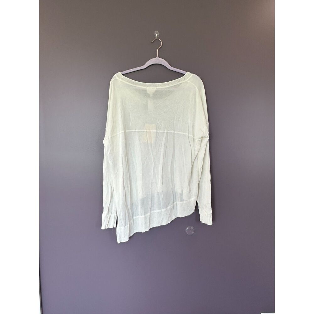 NWT Wilfred Librement Sweater White Asymmetrical Hem Size Medium